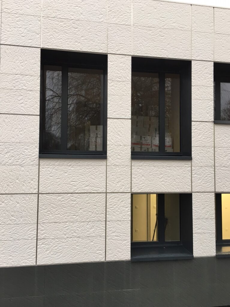 10 Evry le Chatel Coll Eugene Belgrand ARD GRA ACA PAP Ens 3