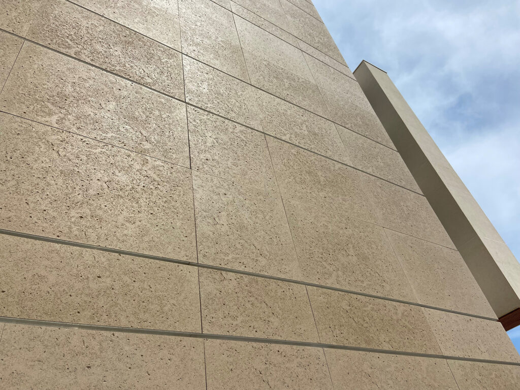 13 Marseille Hopital Clairval ARD COQ ACA TAIGA02