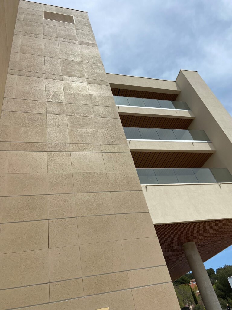 13 Marseille Hopital Clairval ARD COQ ACA TAIGA03