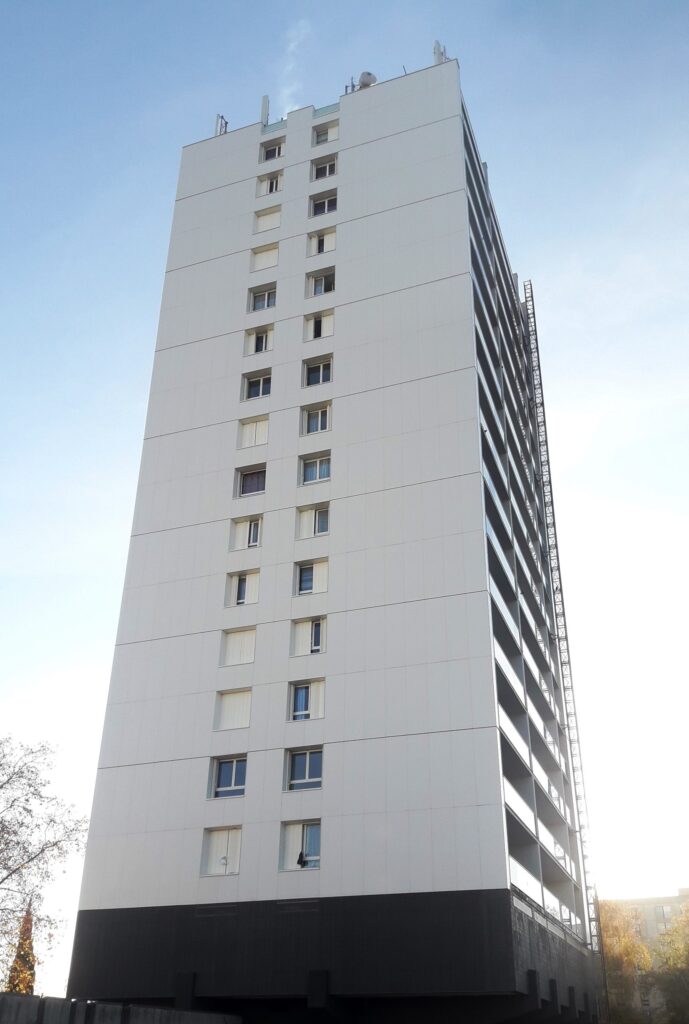 16  Angouleme Res Tour Pajot ACA URB LISSE VELOUTE 05 scaled 1