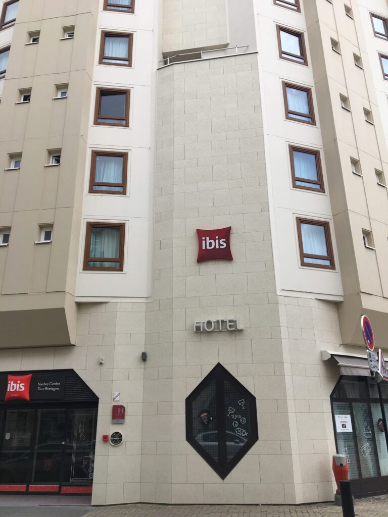 44 Nantes Hotel Ibis ARD COC TER Commercial 6 e1547656850629 scaled
