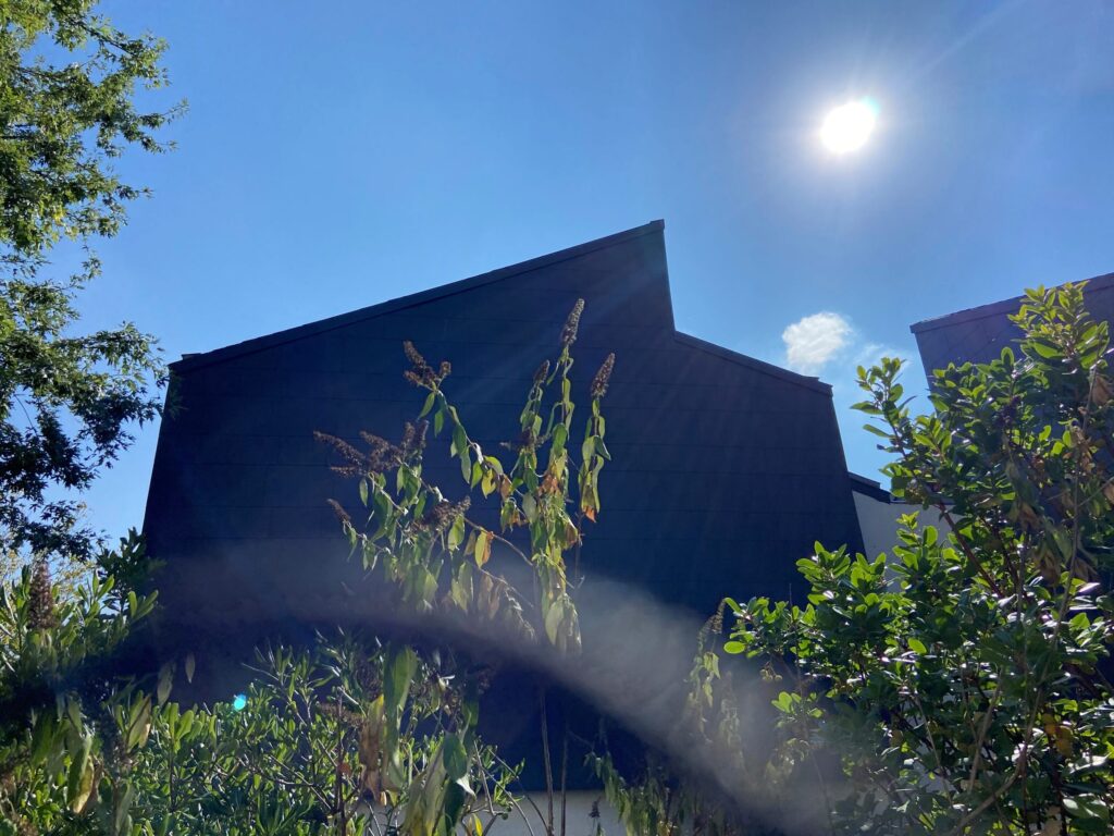 44 Nantes Ecole Louise Michel Nantes Alpha Lisse Noir Mix Format Angles AC EDU01 scaled 1