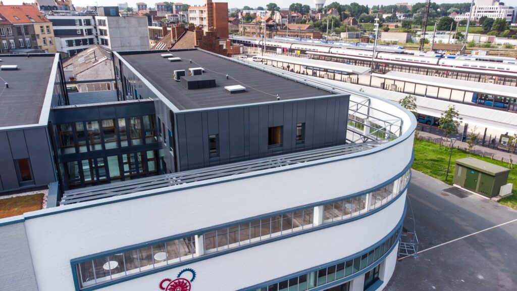 59 Dunkerque Maison de lentrepreneuriat La Turbine ACA LB LV 25 scaled 1