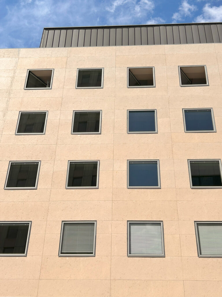 69 Lyon Rehabilitation des bureaux Stratege Next Bx Ter ACA Coq vert 07