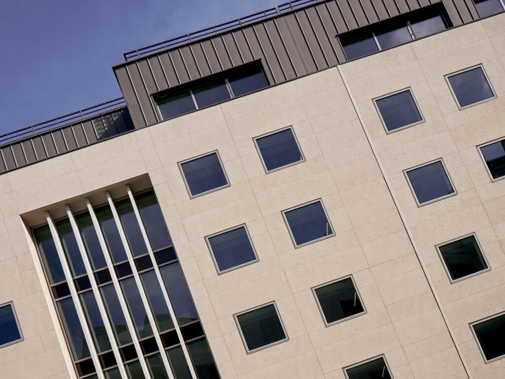 69 Lyon Rehabilitation des bureaux Stratege Next Bx Ter ACA Coq vert 17