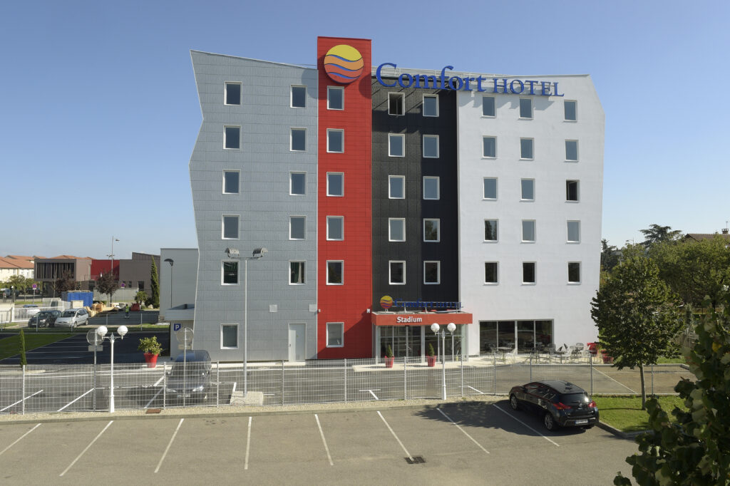 69 Mezieux Comfort hotel AQU DUN PIX LM 1 scaled