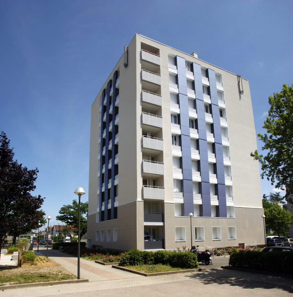 69 Villeurbanne Res Legay Garnier AQU DUN 22 scaled