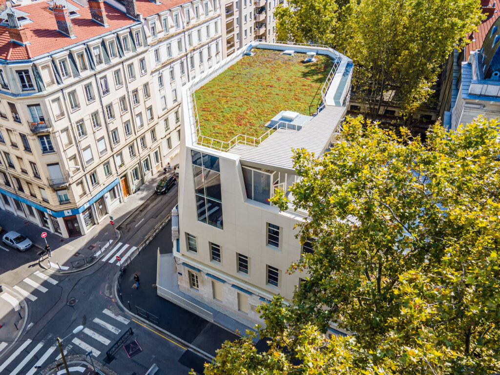 69 Lyon Groupe scolaire Leon Jouhaux ARD LV LM Surtoiture 23 1