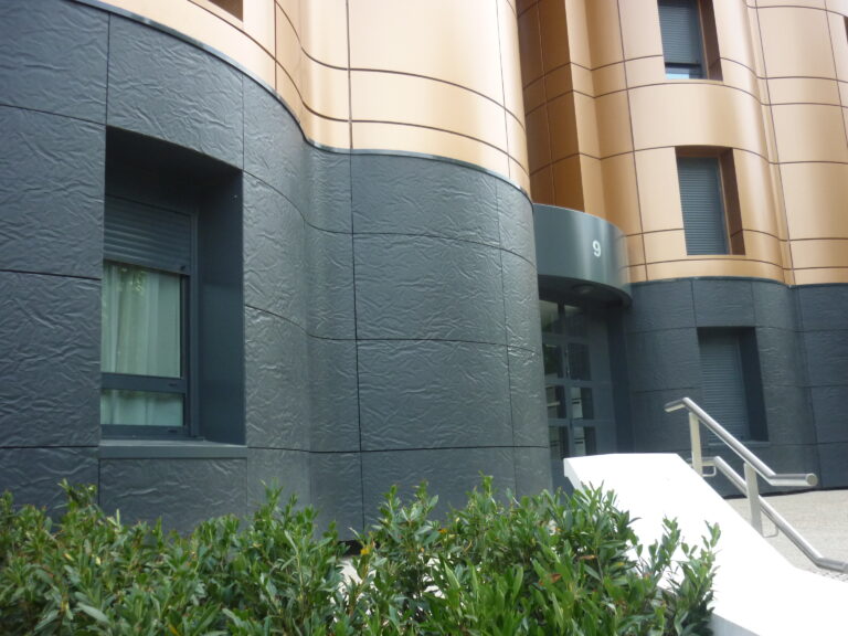 75 PARIS TOURS DES JEUNES MARIES ART RHO 6 scaled