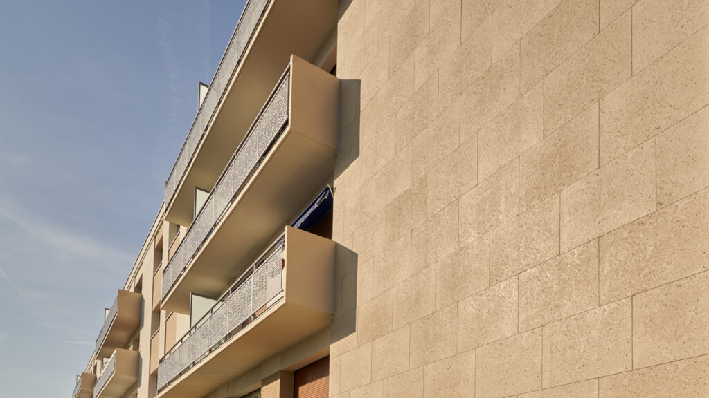 91 Chilly Mazarin residence avenue de la Liberation reha Ard Coq 18