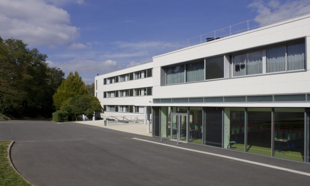 NON RES COLL PAUL ELUARD MONTEREAU 15 ACANTHA LB ACANTHA PAPYRUS scaled