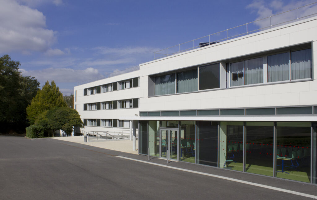 NON RES COLL PAUL ELUARD MONTEREAU 17 ACANTHA LB ACANTHA PAPYRUS scaled