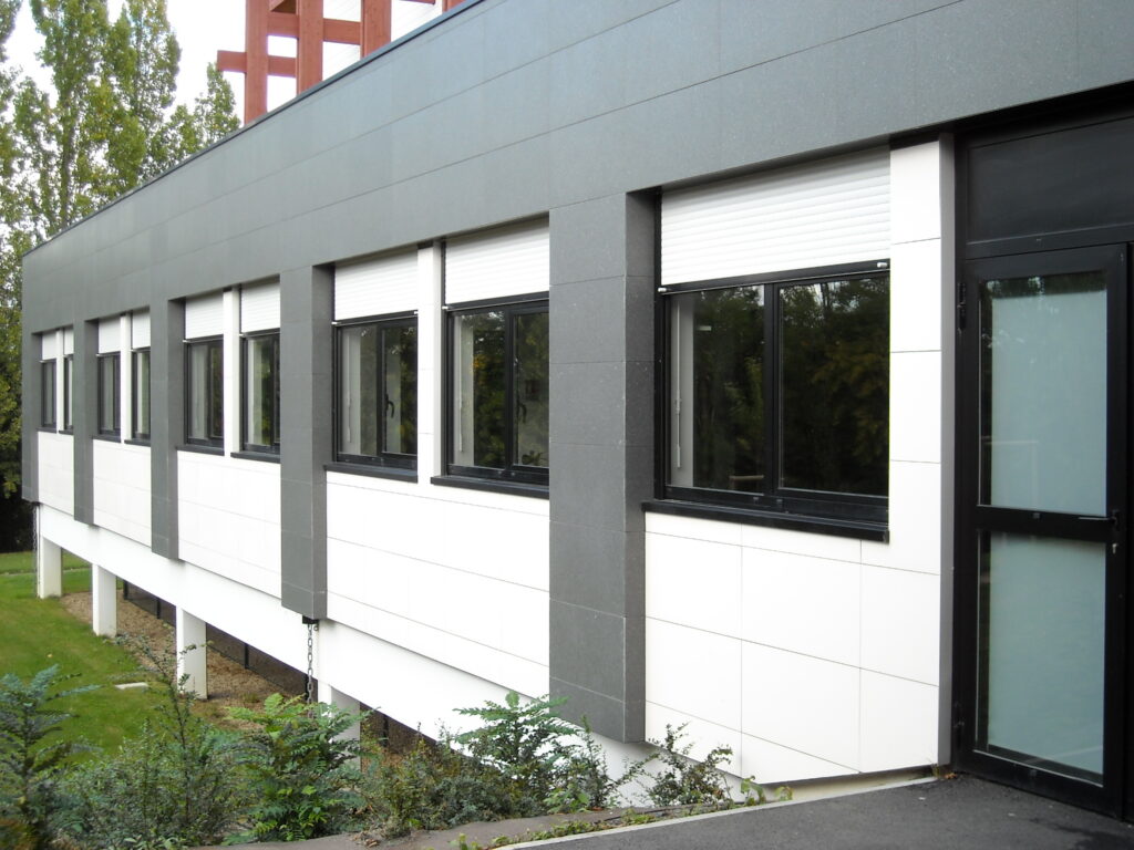 NON RES COLL VAL D'OUDON LE LION D ANGERS 3ACANTHA LM ET TAIGA