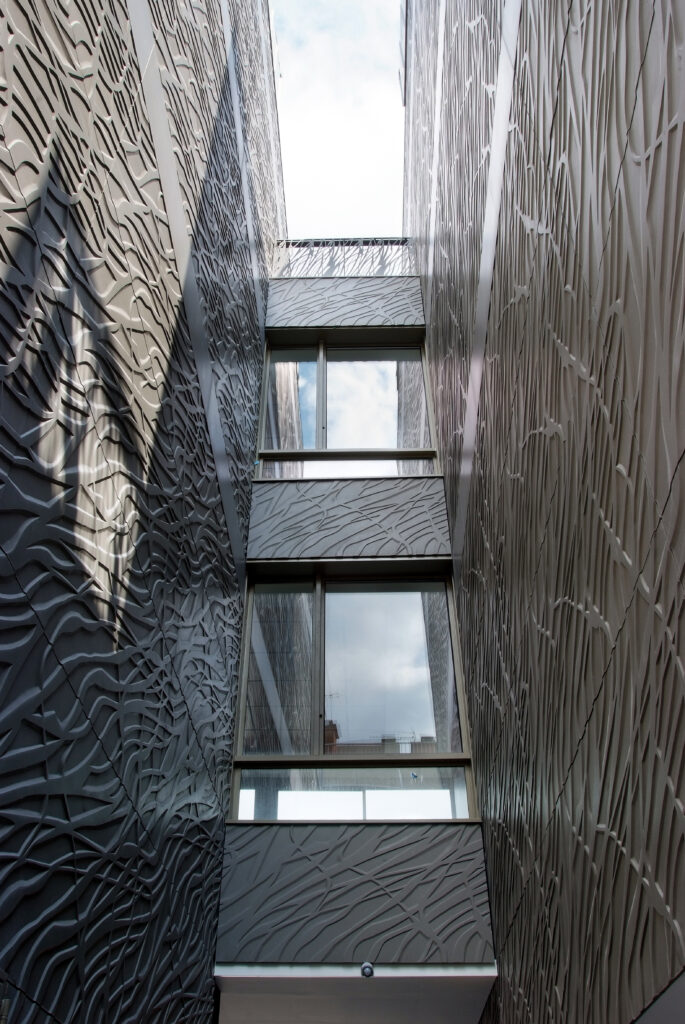 RES NON RES HOTEL ARTISANAL PARIS 63 ARTEMA VEGETAL scaled