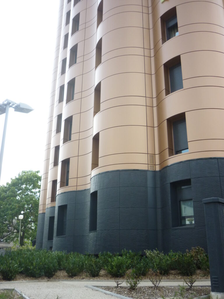 RES RES TOURS JEUNES MARIES NOISIEL ARTEMA RHODES 13 scaled