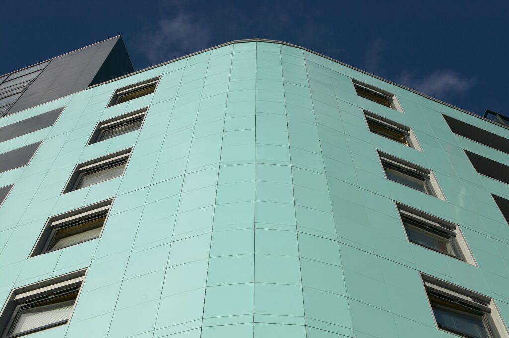 UK Leeds New Gateway ACA COURB LB RHODES 66 scaled