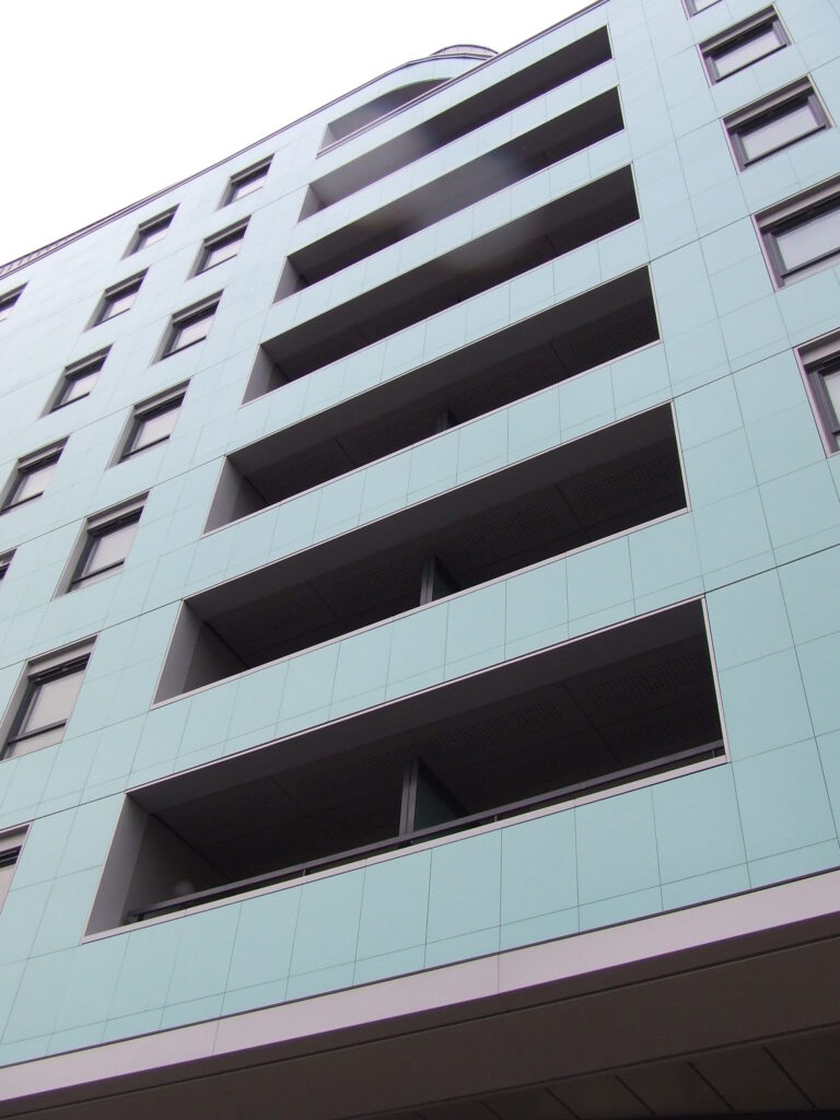 UK Leeds New Gateway ACA COURB LB RHODES 89 scaled