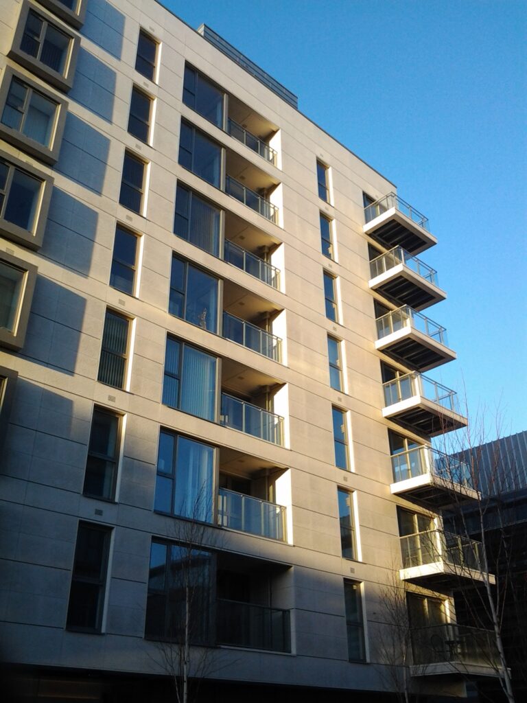 UK London Bethnall Green Road ACA GRA 14