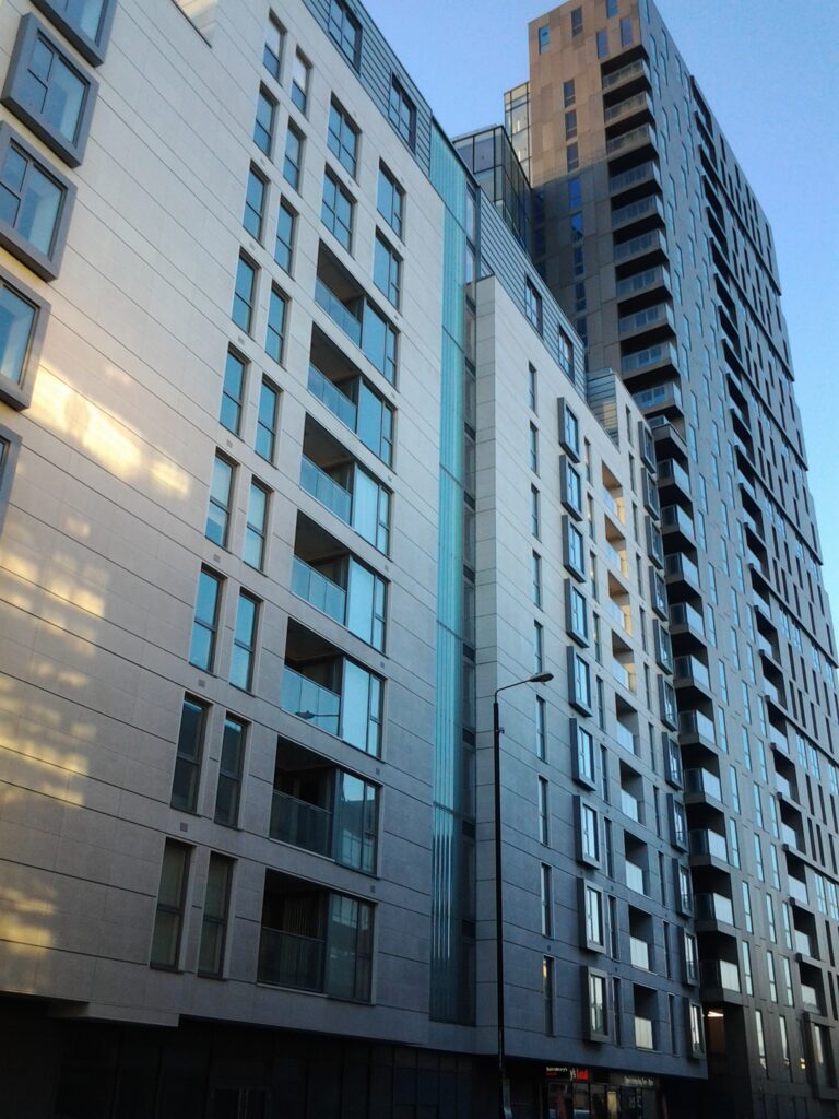 UK London Bethnall Green Road ACA GRA 16