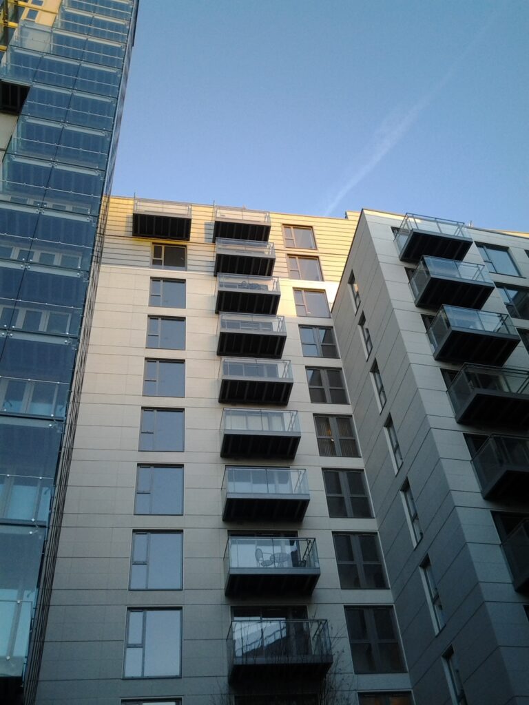 UK London Bethnall Green Road ACA GRA 5