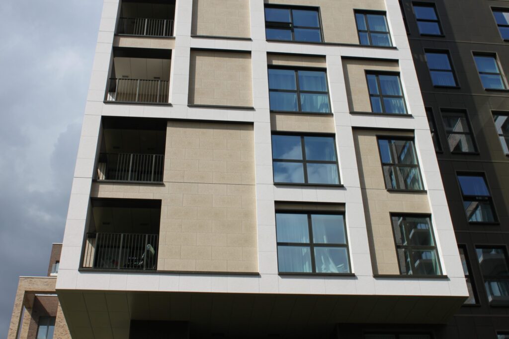 UK London Kidbrooke AQU LM ARD LV 22 scaled 1