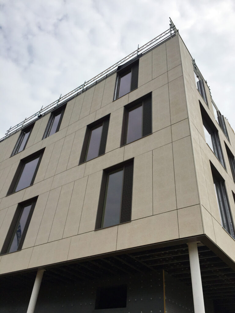 UK NORTHAMPTON UNIVERSITY  Senate Building ACA COQ ART COD Vertical 18 scaled