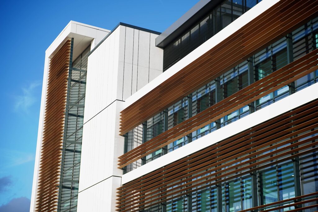 UK SPIRE HOSPITAL MANCHESTER ACA V GR 13 scaled