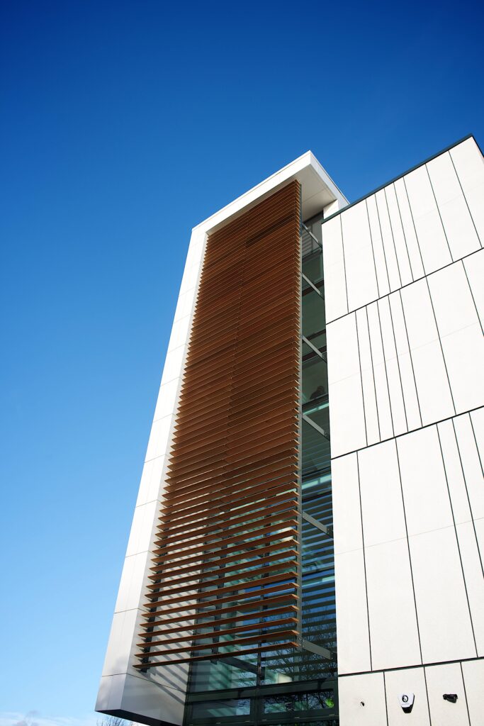 UK SPIRE HOSPITAL MANCHESTER ACA V GR 6 scaled