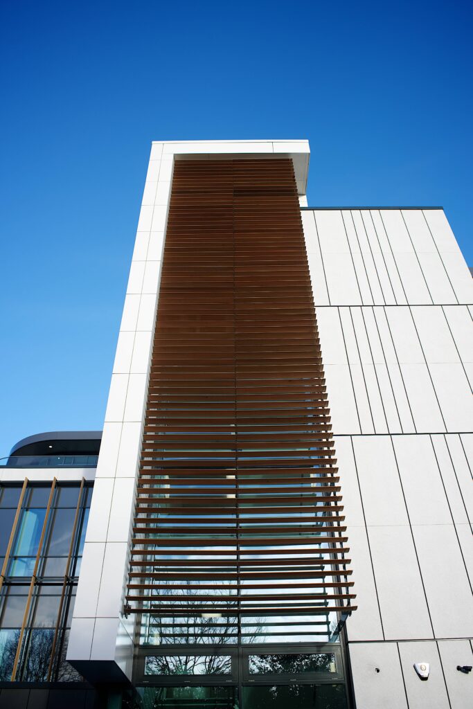 UK SPIRE HOSPITAL MANCHESTER ACA V GR 7 scaled