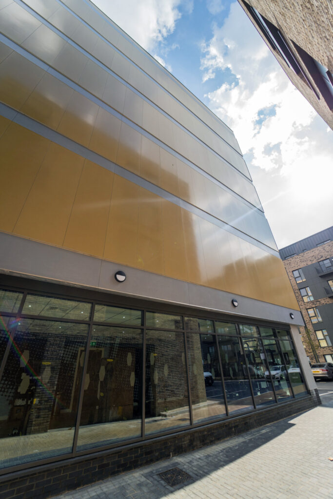 UK Ashford Victoria Point New Hotel ACA ART LV LB Vertical 18