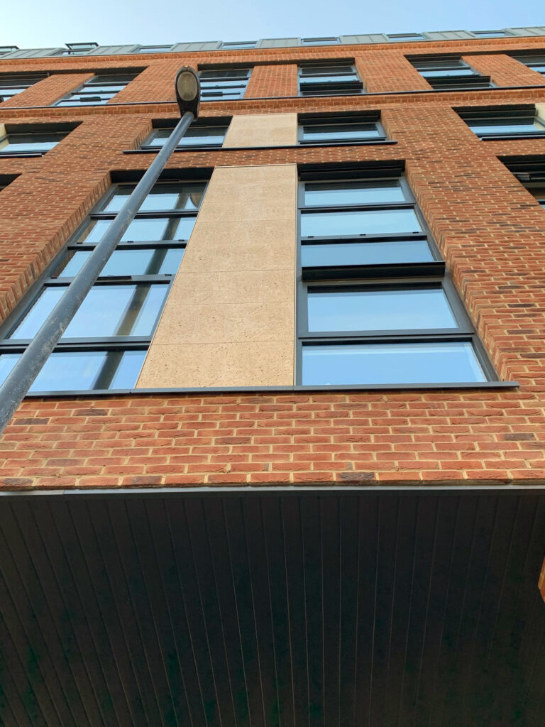 UK Forth Bank Newcastle ARD COQ 04