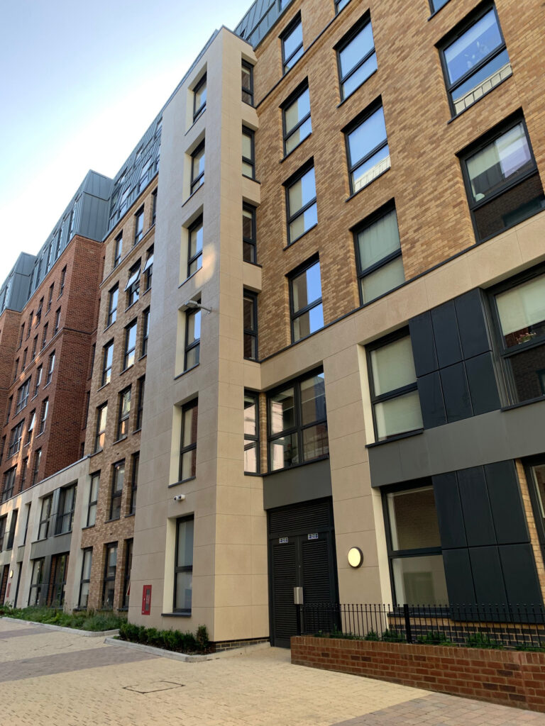 UK Forth Bank Newcastle ARD COQ 05